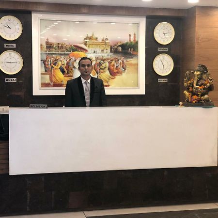 Hotel D S Inn Amritsar Exterior photo