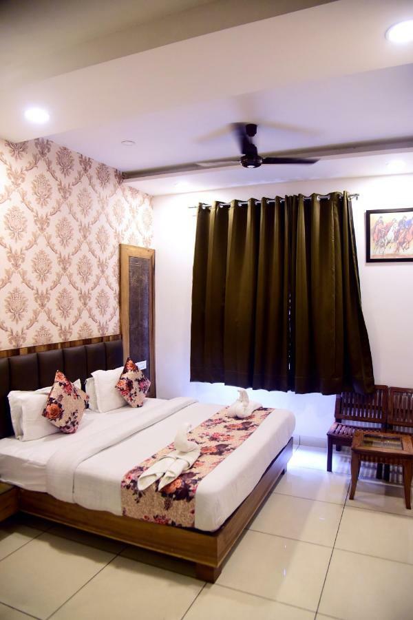 Hotel D S Inn Amritsar Exterior photo