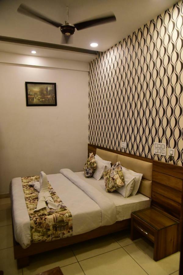 Hotel D S Inn Amritsar Exterior photo